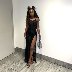 This dress is for the girlies who want to step out of their comfort zone💕